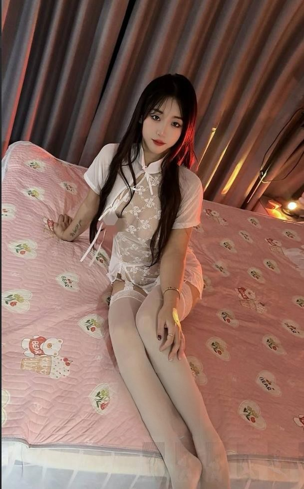 纯欲白丝骚妹子