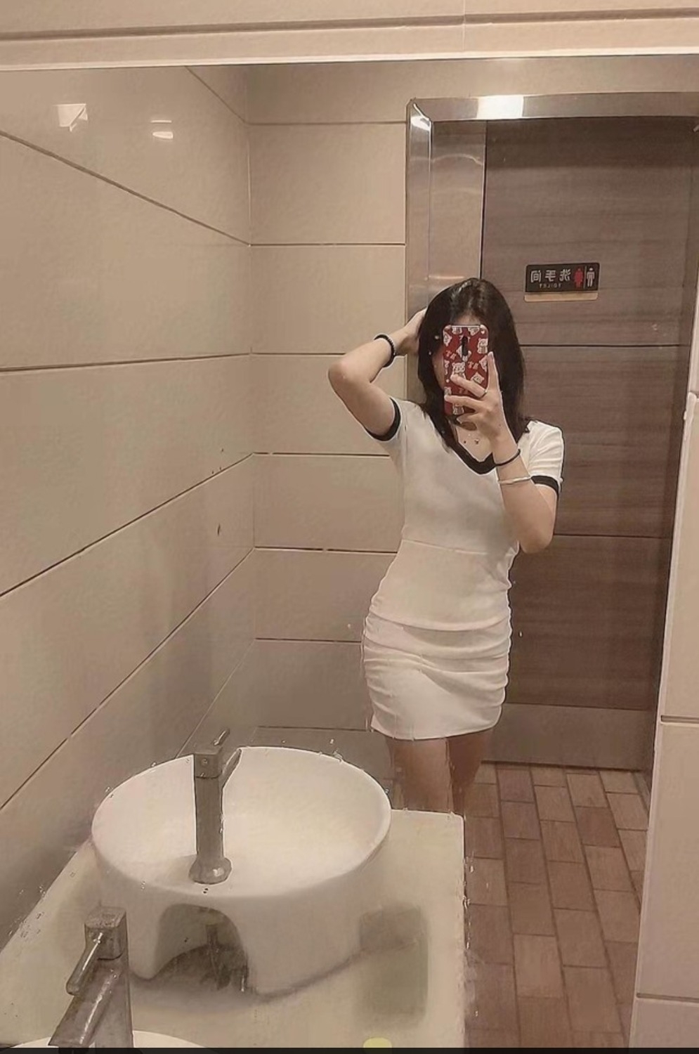 武侯邂逅美乳肤白貌美极品御姐
